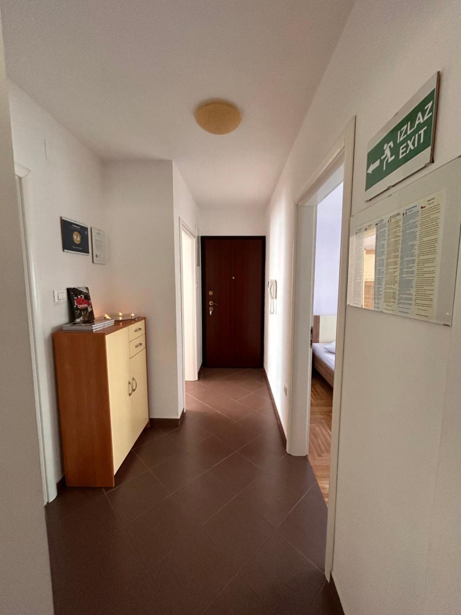 Apartment Agata Trogir Exterior photo