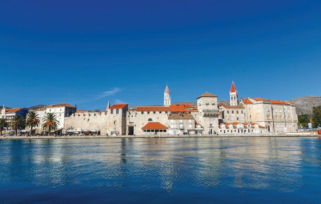 Apartment Agata Trogir Exterior photo